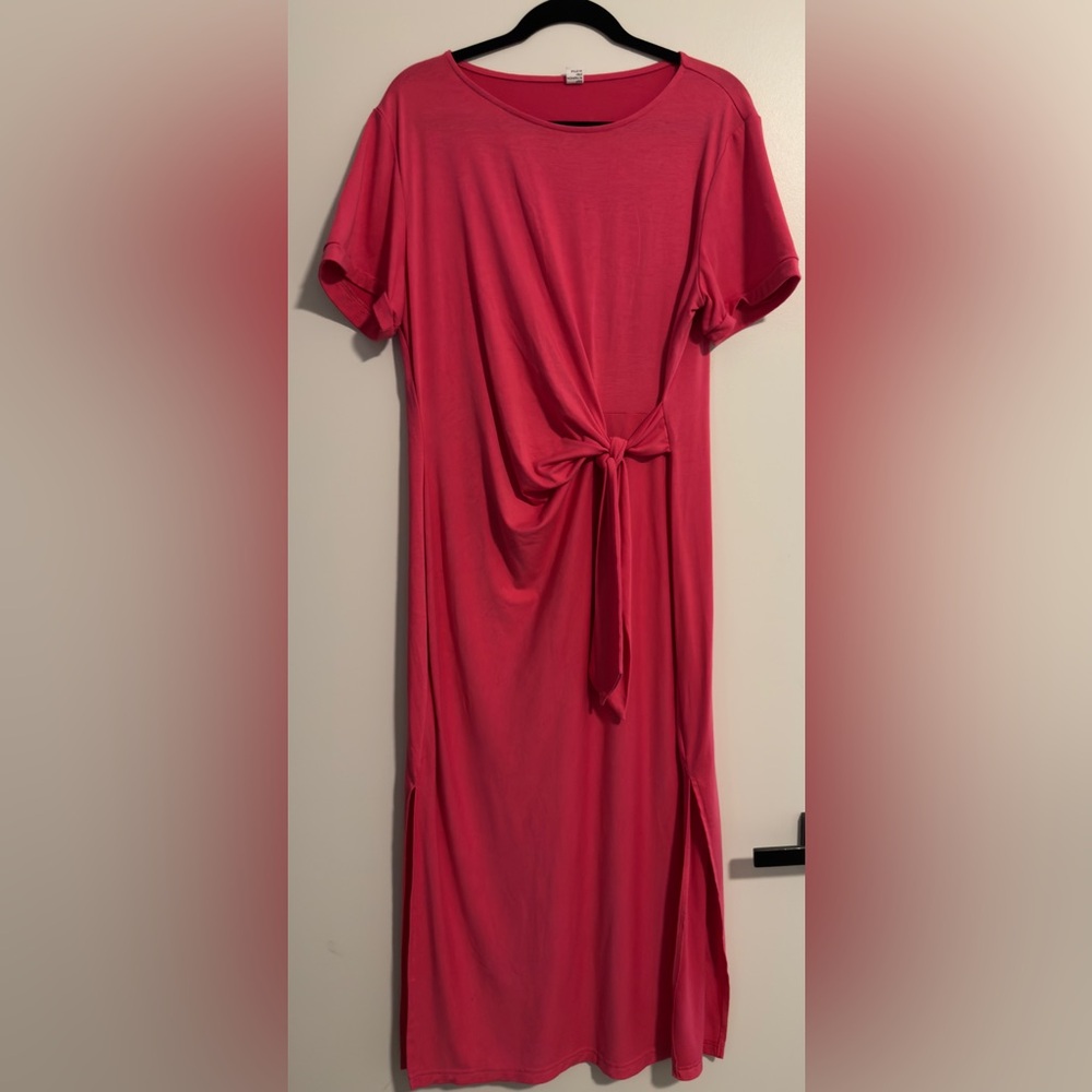 Elegant Pink Tie-Front Dress